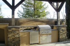 Outdoor kitchen